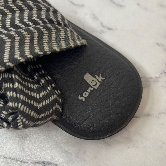 Sanuk Yoga Slings Sandals 9 - Picture 4 of 6